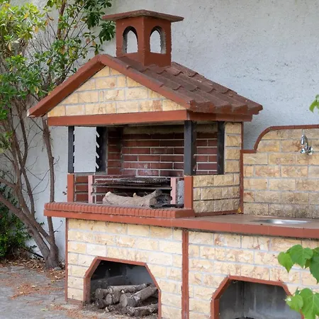 בית נופש Authentic Charm In Sykia, Sithonia *