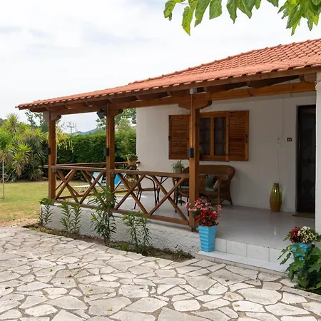 בית נופש Authentic Charm In Sykia, Sithonia *