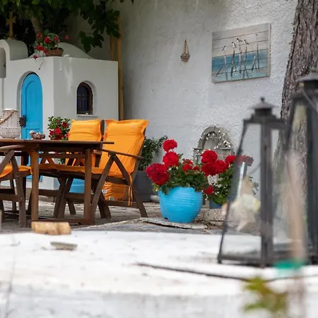 Authentic Charm In Sykia, Sithonia Paralia Sikias