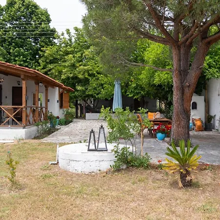 Authentic Charm In Sykia, Sithonia Paralia Sikias